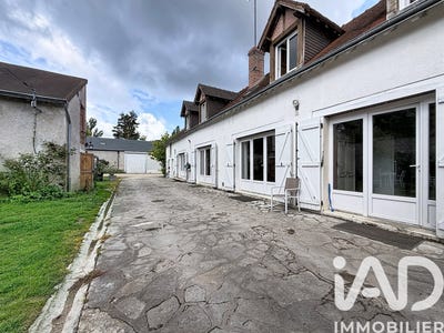 /international/fr/cheverny-centre-val-de-loire-310108182404/
