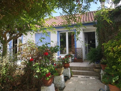 /international/fr/gondrin-midi-pyrenees-310102262796/