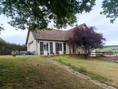 /international/fr/vandenesse-en-auxois-burgundy-310108564998/