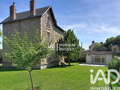 /international/fr/dourdan-ile-de-france-310108318982/