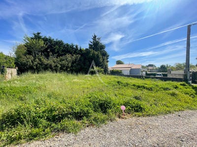 /international/fr/talmont-saint-hilaire-pays-de-la-loire-310107973920/