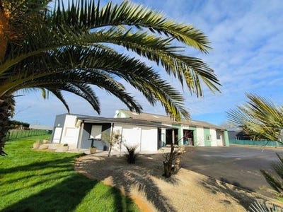/international/fr/kermaria-sulard-brittany-310107332471/