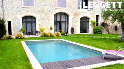 /international/fr/capestang-languedoc-roussillon-310107245625/