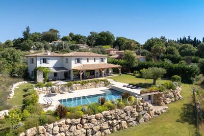 /international/fr/roquefort-les-pins-provence-alpes-cote-d-azur-310101087265/