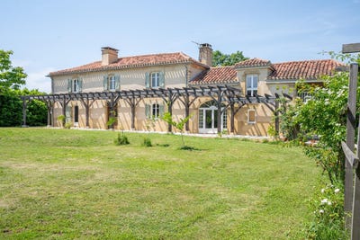 /international/fr/marciac-midi-pyrenees-310098710841/?lang=it