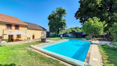 /international/fr/compreignac-limousin-310100936850/