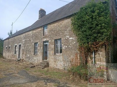 /international/fr/saint-georges-de-reintembault-brittany-310099363244/