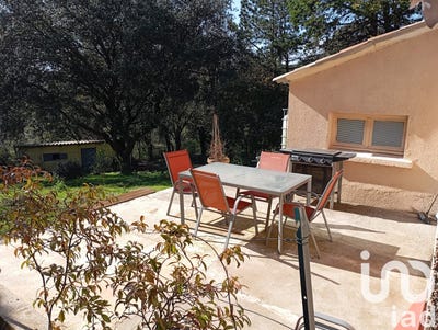 /international/fr/ferrieres-poussarou-languedoc-roussillon-310099419170/