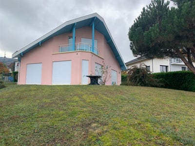 /international/fr/neuvecelle-hh-16074487-neuvecelle-rhone-310106048045/