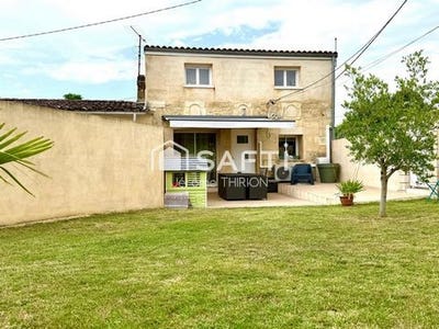 /international/fr/saint-savin-aquitaine-310100175352/
