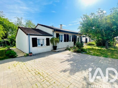 /international/fr/trainou-centre-val-de-loire-310108051765/