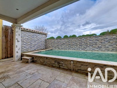 /international/fr/paulhan-languedoc-roussillon-310108776658/