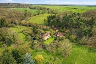 /international/fr/ecommoy-pays-de-la-loire-310105913856/