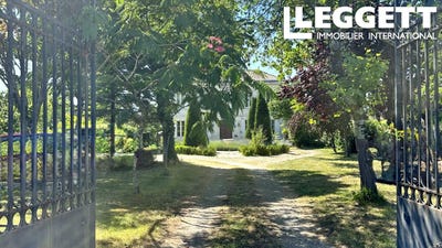 /international/fr/saint-germain-d-esteuil-aquitaine-310106400758/