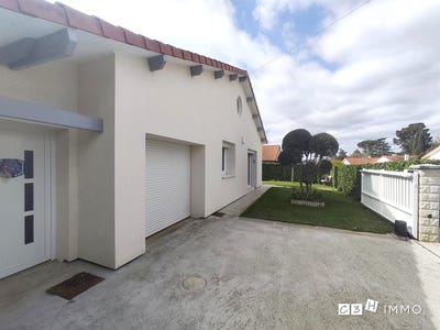 /international/fr/saint-jean-midi-pyrenees-310107429966/