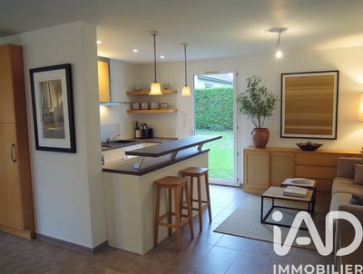 /international/fr/le-mesnil-sur-oger-ardennes-310105403156/