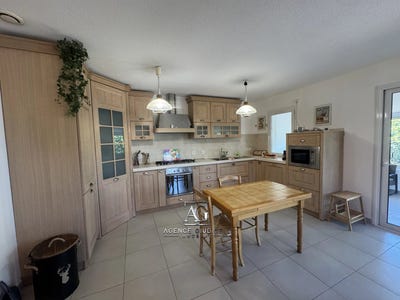 /international/fr/prunelli-di-fiumorbo-corsica-310107068206/