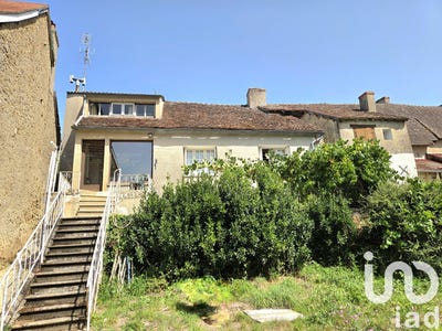 /international/fr/thollet-charente-310109076871/?lang=th