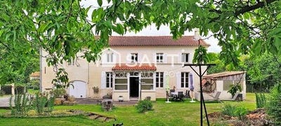 /international/fr/avy-charente-310107273994/