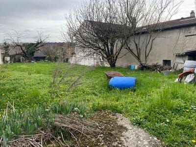 /international/fr/bourgoin-jallieu-rhone-120098230950/?lang=en