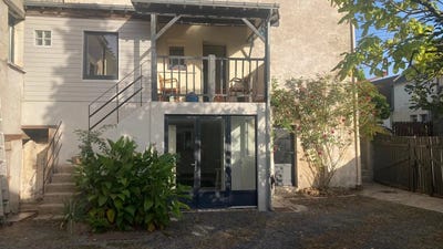 /international/fr/chinon-centre-val-de-loire-310109557977/