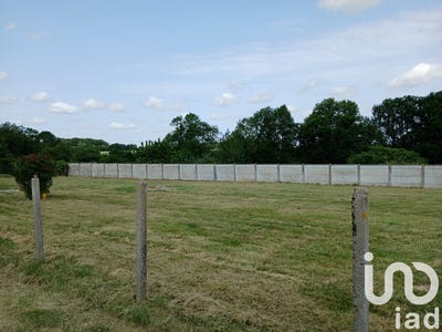 /international/fr/chuisnes-centre-val-de-loire-310100177457/