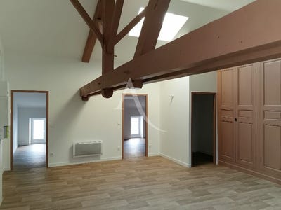 /international/fr/avenue-du-marsan-villeneuve-de-marsan-aquitaine-310107674338/