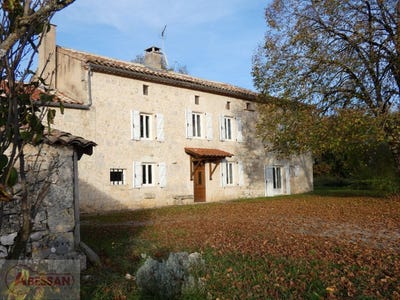 /international/fr/cordes-sur-ciel-midi-pyrenees-310105924496/