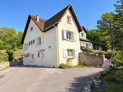 /international/fr/poligny-franche-comte-310120032503/