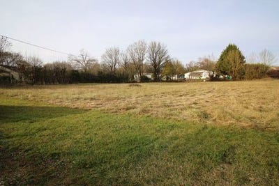 /international/fr/brulain-charente-310108674531/