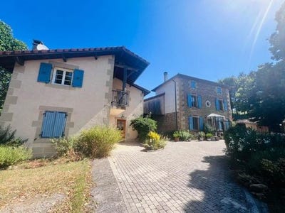 /international/fr/saint-christophe-et-le-laris-rhone-310100743291/