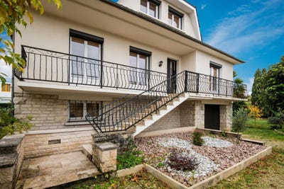/international/fr/brive-la-gaillarde-limousin-310107600856/