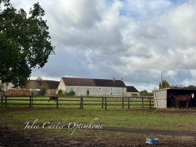 /international/fr/avoine-centre-val-de-loire-310103643554/