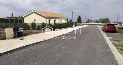 /international/fr/cussac-fort-medoc-aquitaine-310099657537/