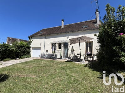 /international/fr/courlon-sur-yonne-burgundy-310097617638/