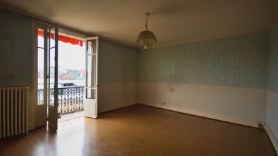 /international/fr/vichy-auvergne-310100760383/