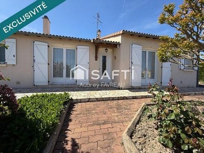 /international/fr/parthenay-charente-310107707788/