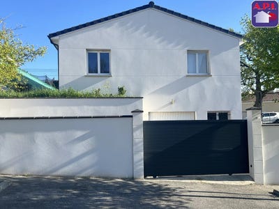 /international/fr/nailloux-midi-pyrenees-310108376467/