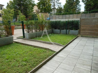 /international/fr/bourg-en-bresse-rhone-310108159176/