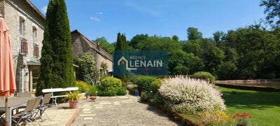 /international/fr/les-epesses-pays-de-la-loire-310100442141/