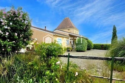 /international/fr/fonroque-aquitaine-310107564538/