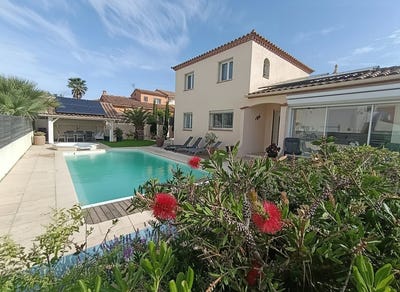 /international/fr/saint-cyprien-languedoc-roussillon-310108429851/