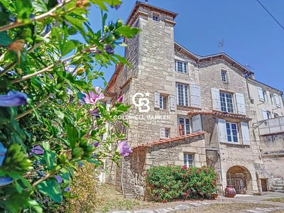 /international/fr/pons-charente-310101176027/?lang=zh-tw
