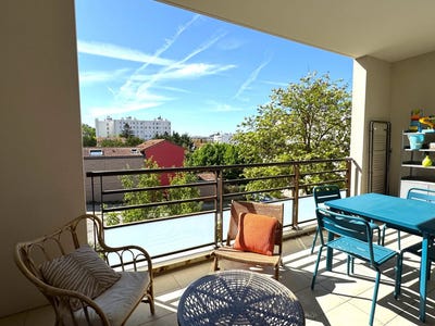 /international/fr/valence-rhone-310107837545/