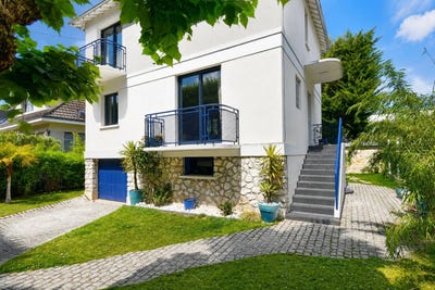 /international/fr/chatou-ile-de-france-310108899210/