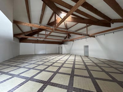 /international/fr/le-palais-sur-vienne-limousin-120095660841/