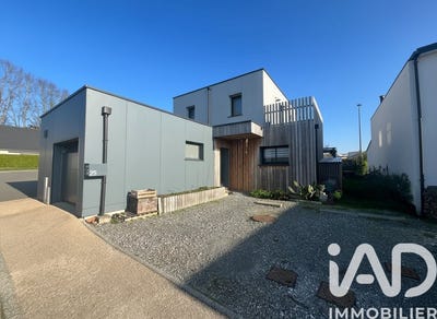 /international/fr/fougeres-brittany-310108001083/