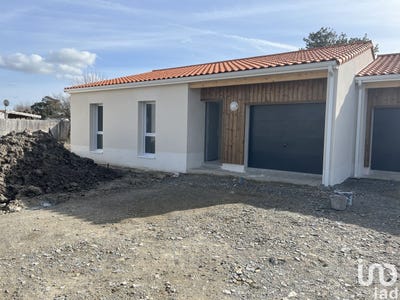 /international/fr/notre-dame-de-monts-pays-de-la-loire-310098806087/