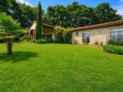 /international/fr/saint-gaudens-midi-pyrenees-310108697973/