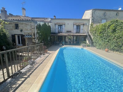 /international/fr/villefranche-de-lonchat-aquitaine-310103703979/